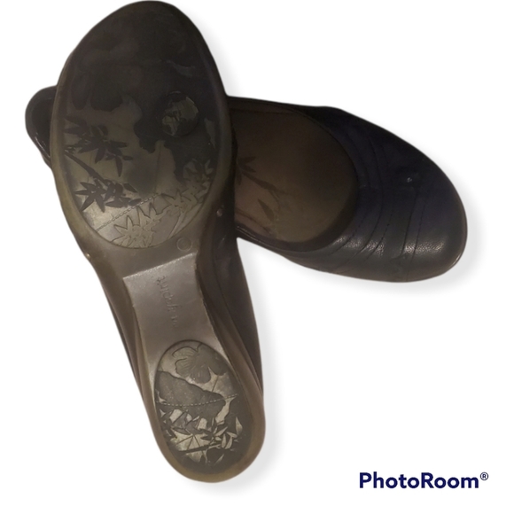 Size 8 easy spirit leather Wedges - Picture 7 of 7